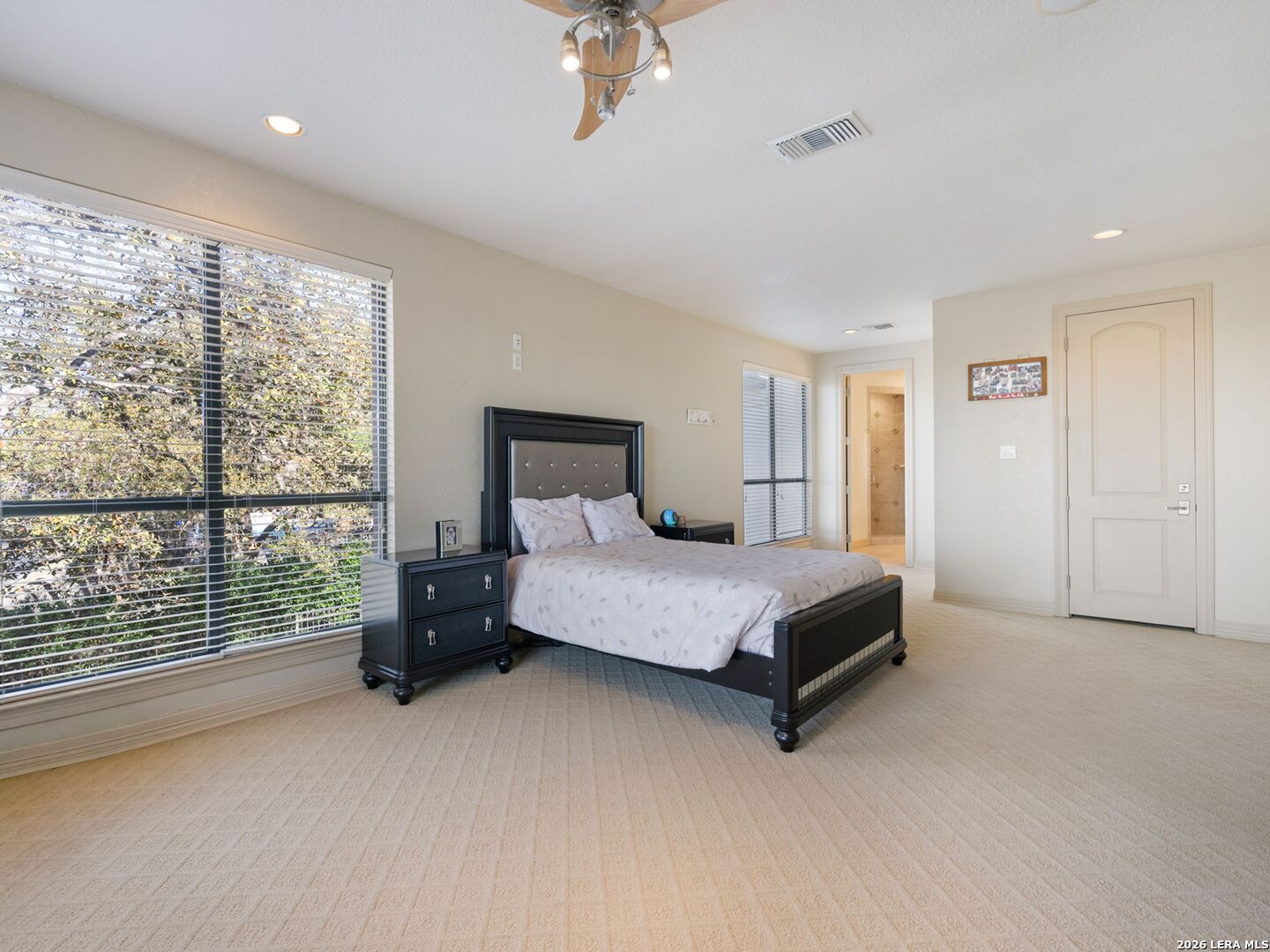 3 Birnam Oaks