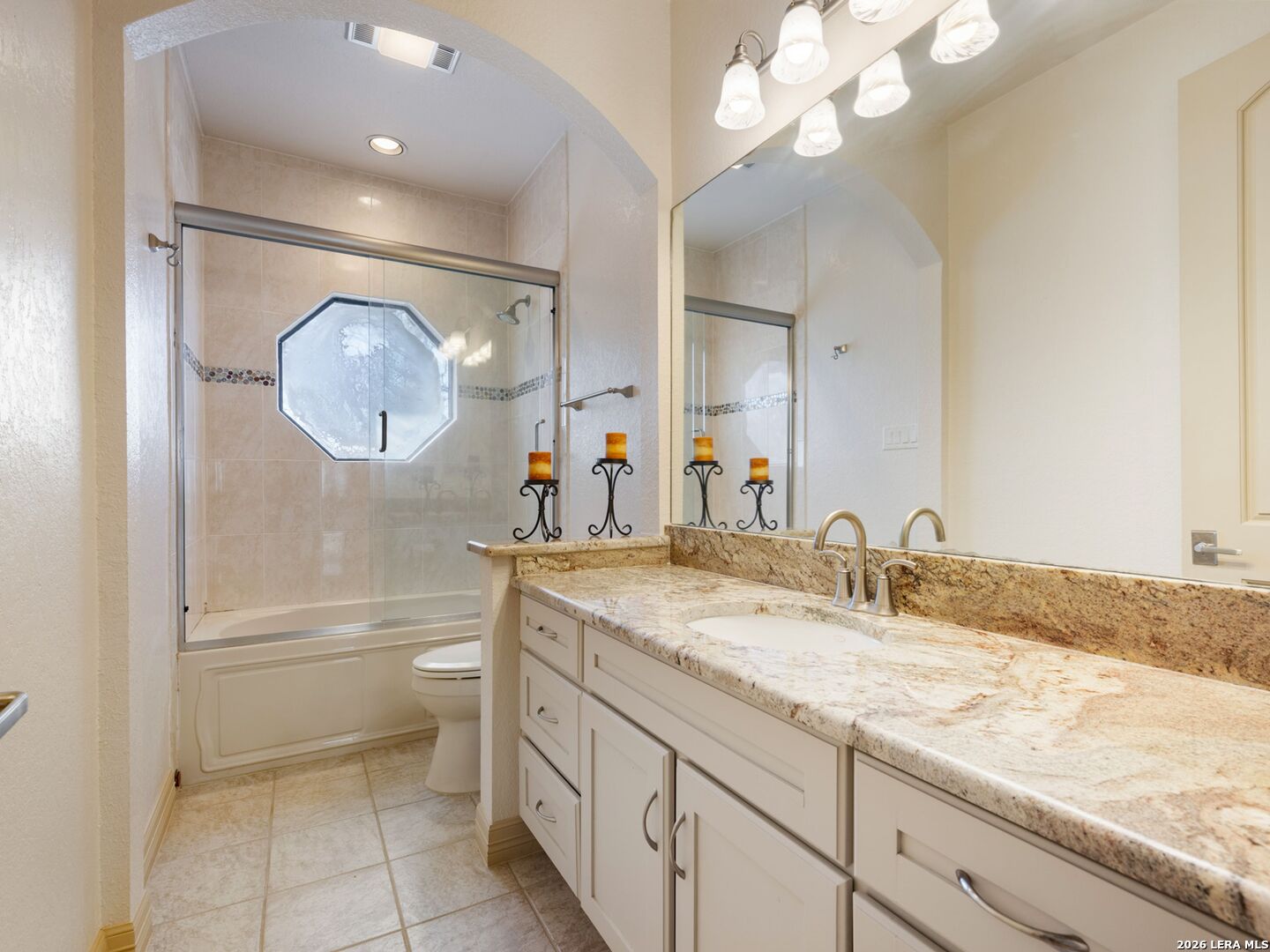 3 Birnam Oaks