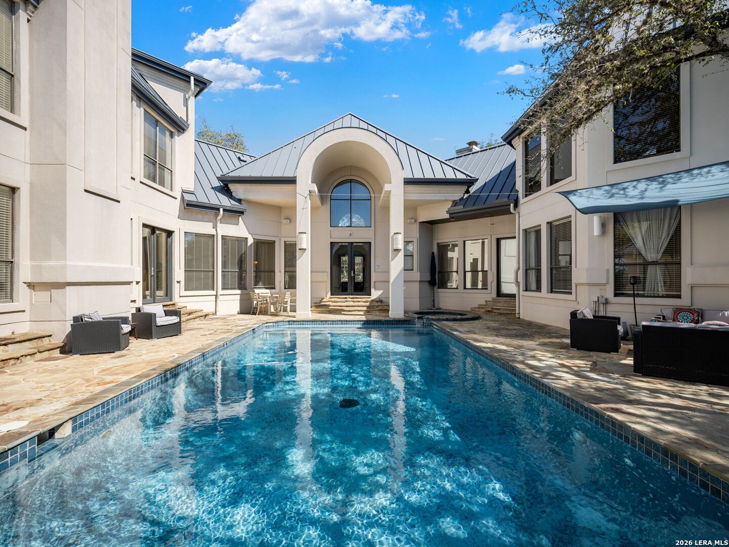 3 Birnam Oaks