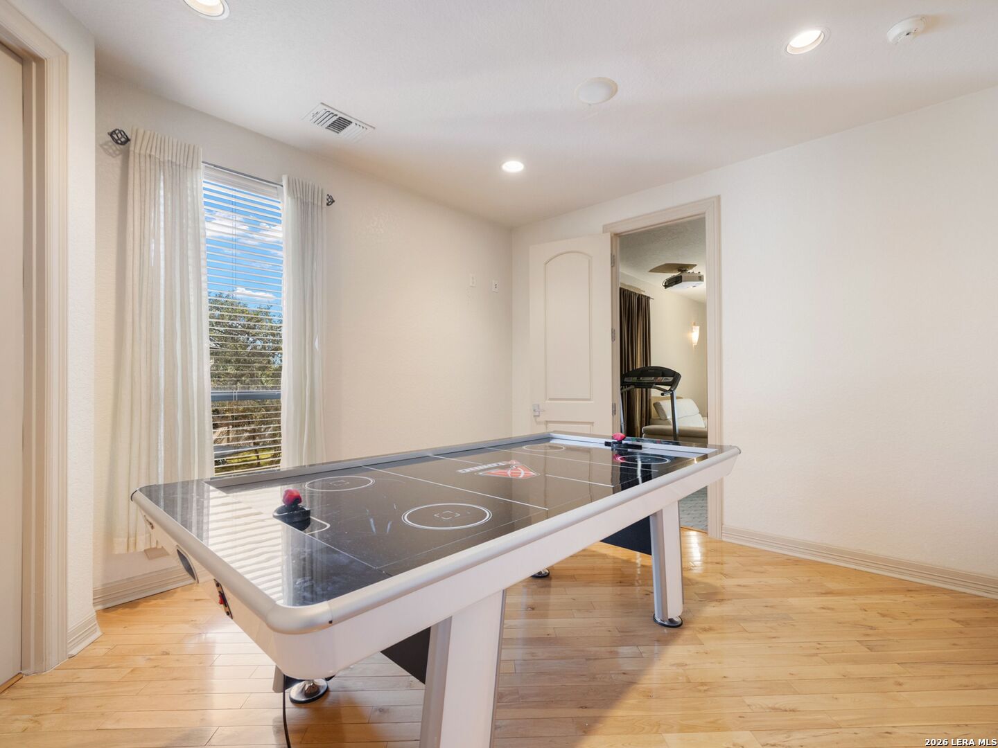 3 Birnam Oaks