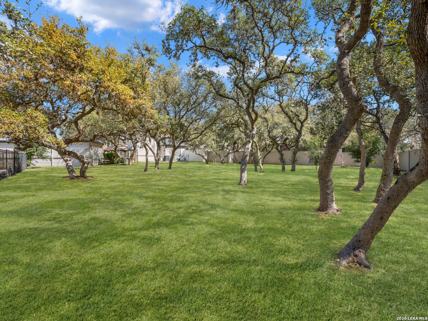 3 Birnam Oaks
