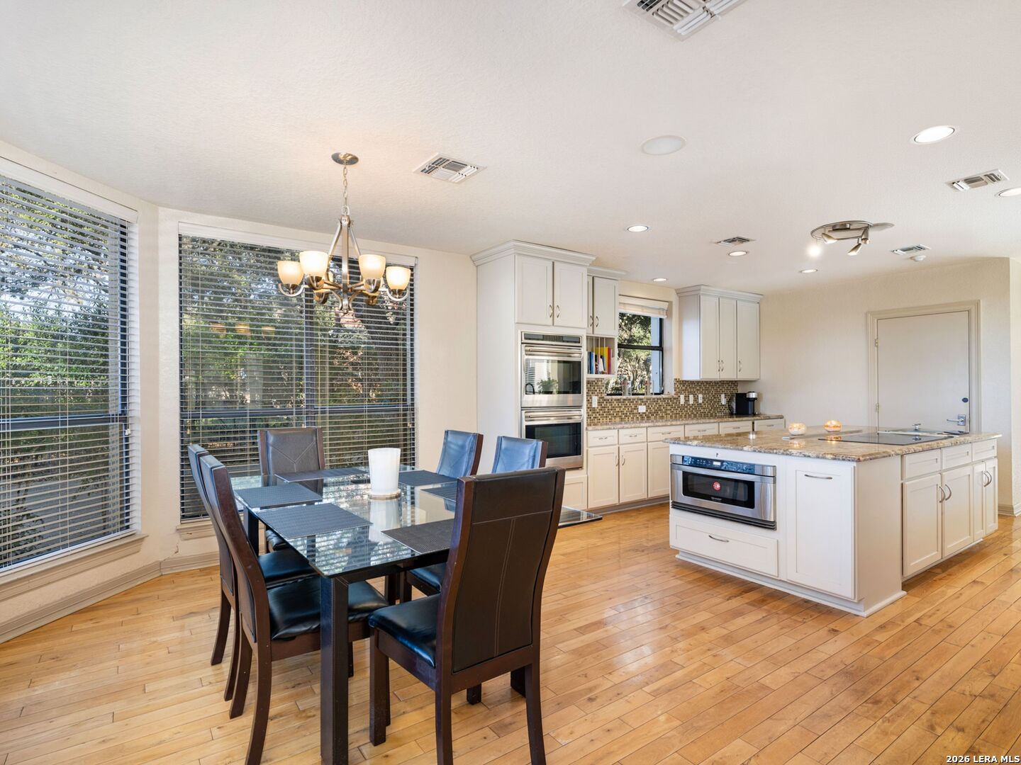 3 Birnam Oaks