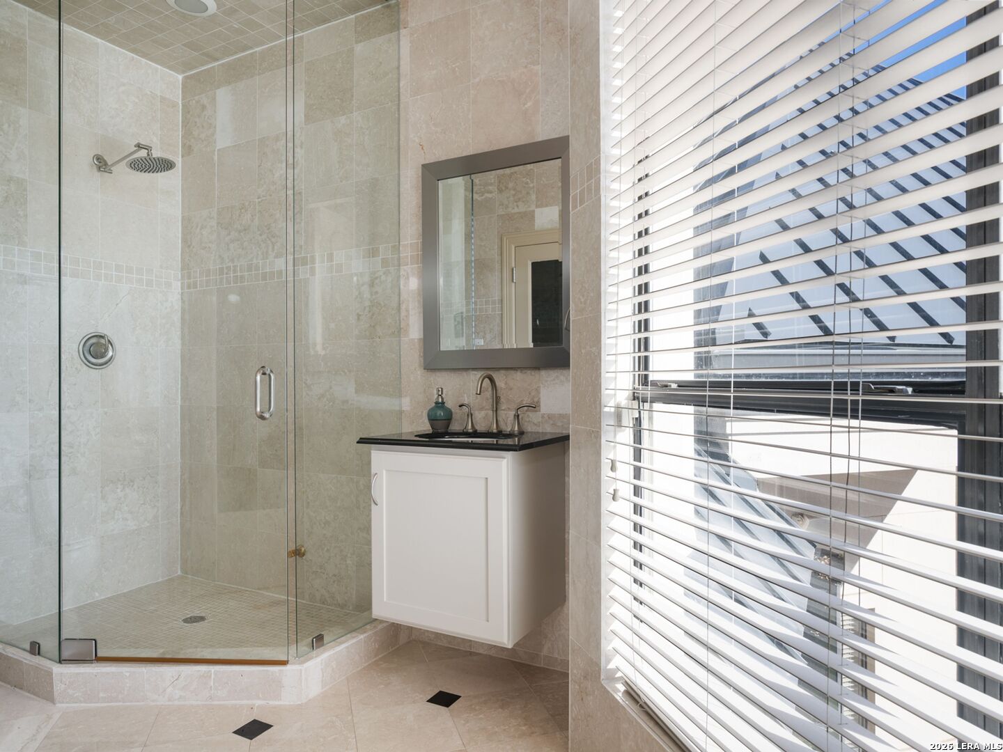 3 Birnam Oaks