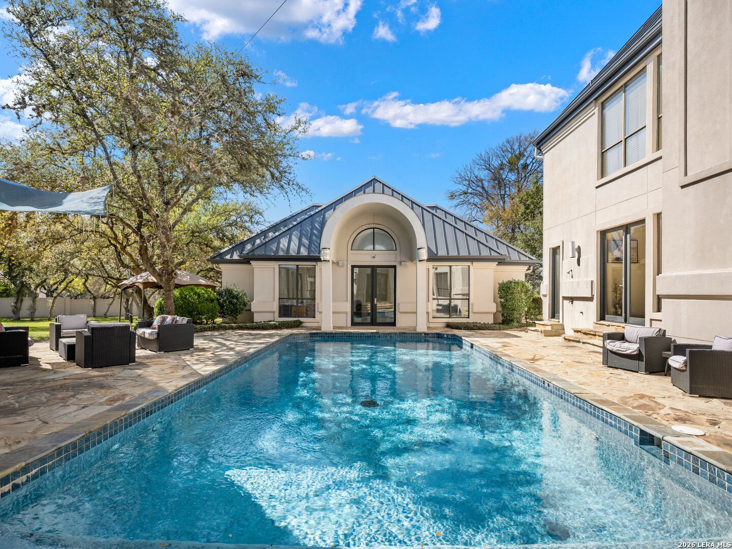 3 Birnam Oaks