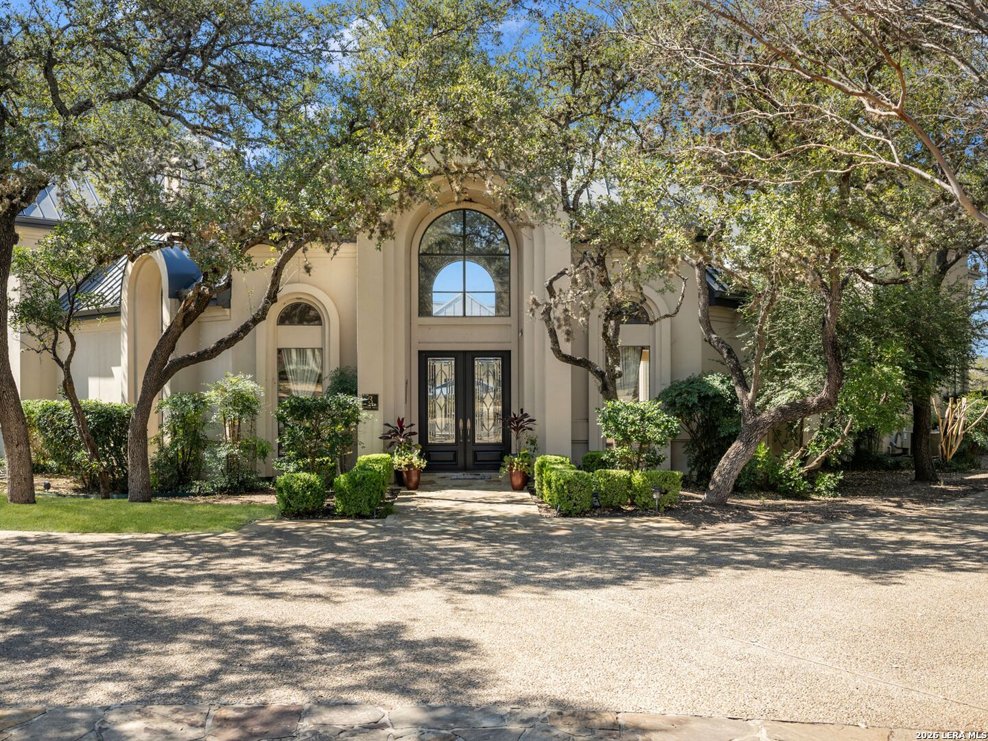 3 Birnam Oaks