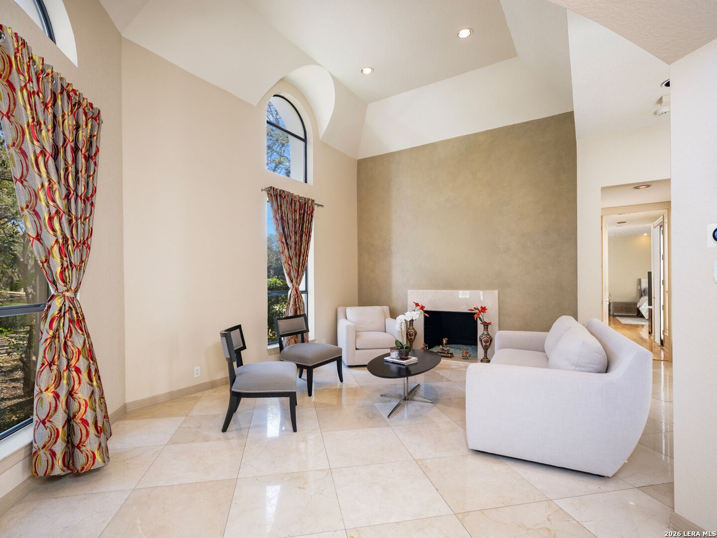 3 Birnam Oaks