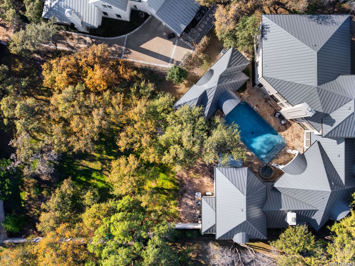 3 Birnam Oaks
