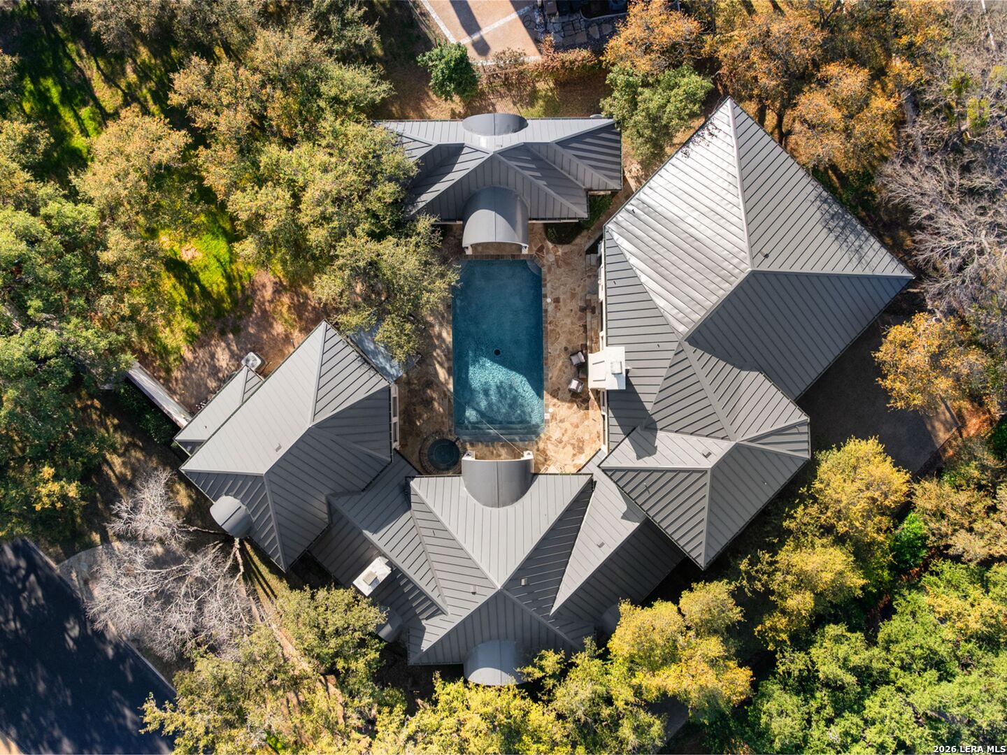 3 Birnam Oaks