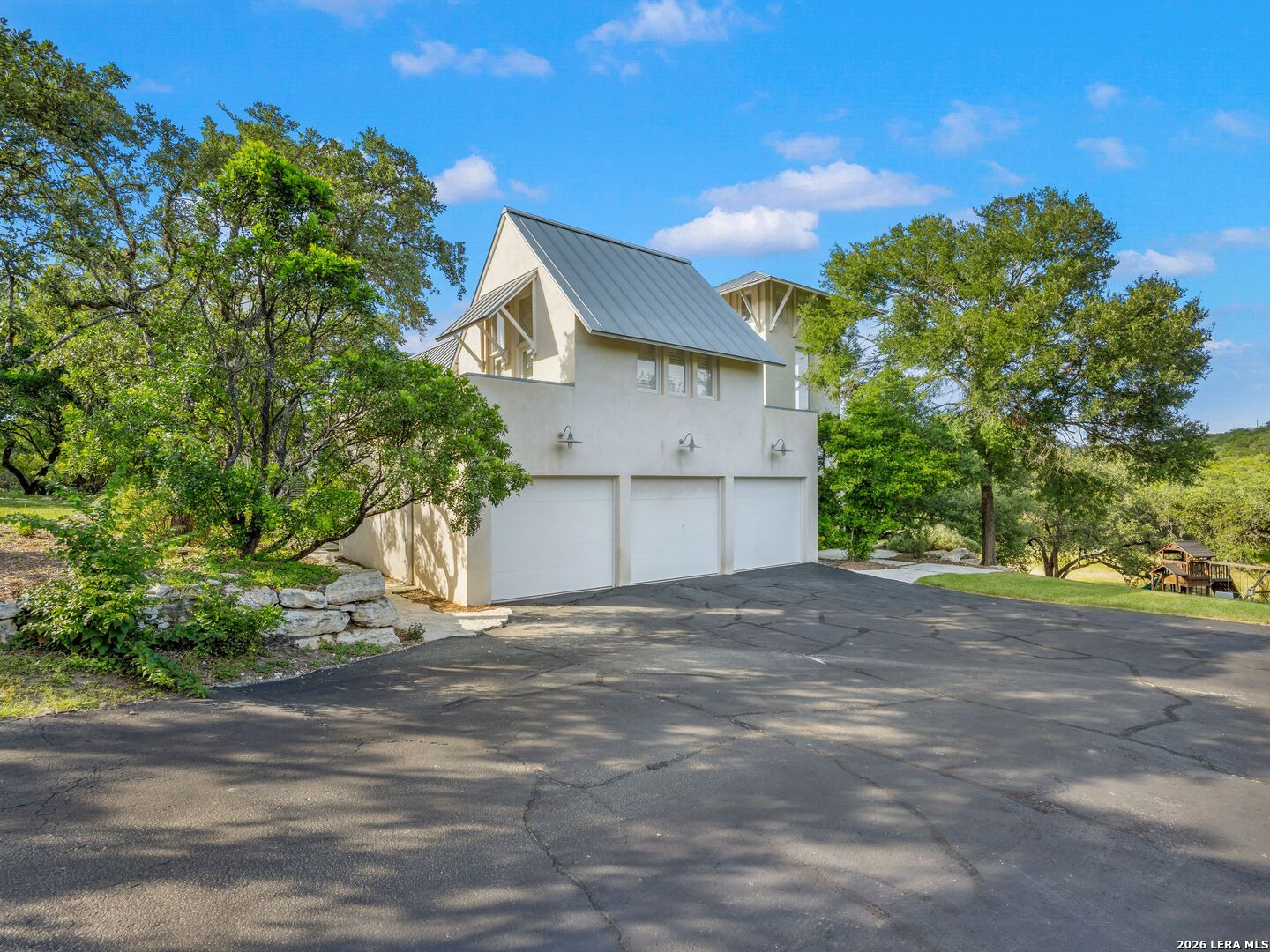 3564 Mountain Loop