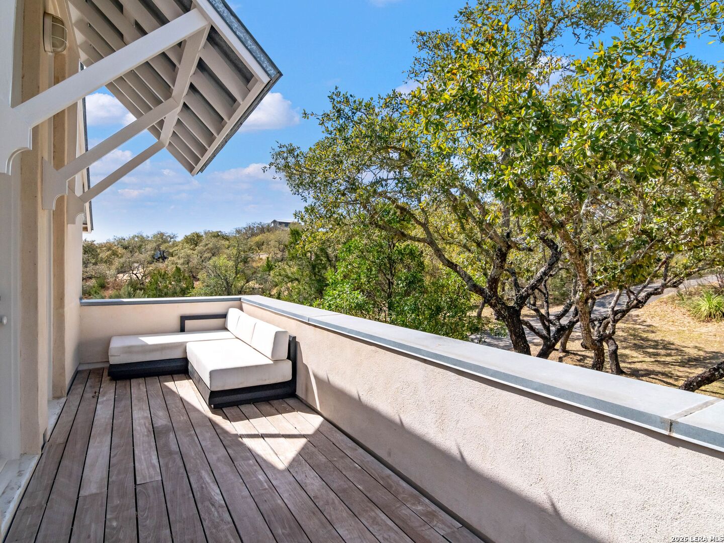 3564 Mountain Loop
