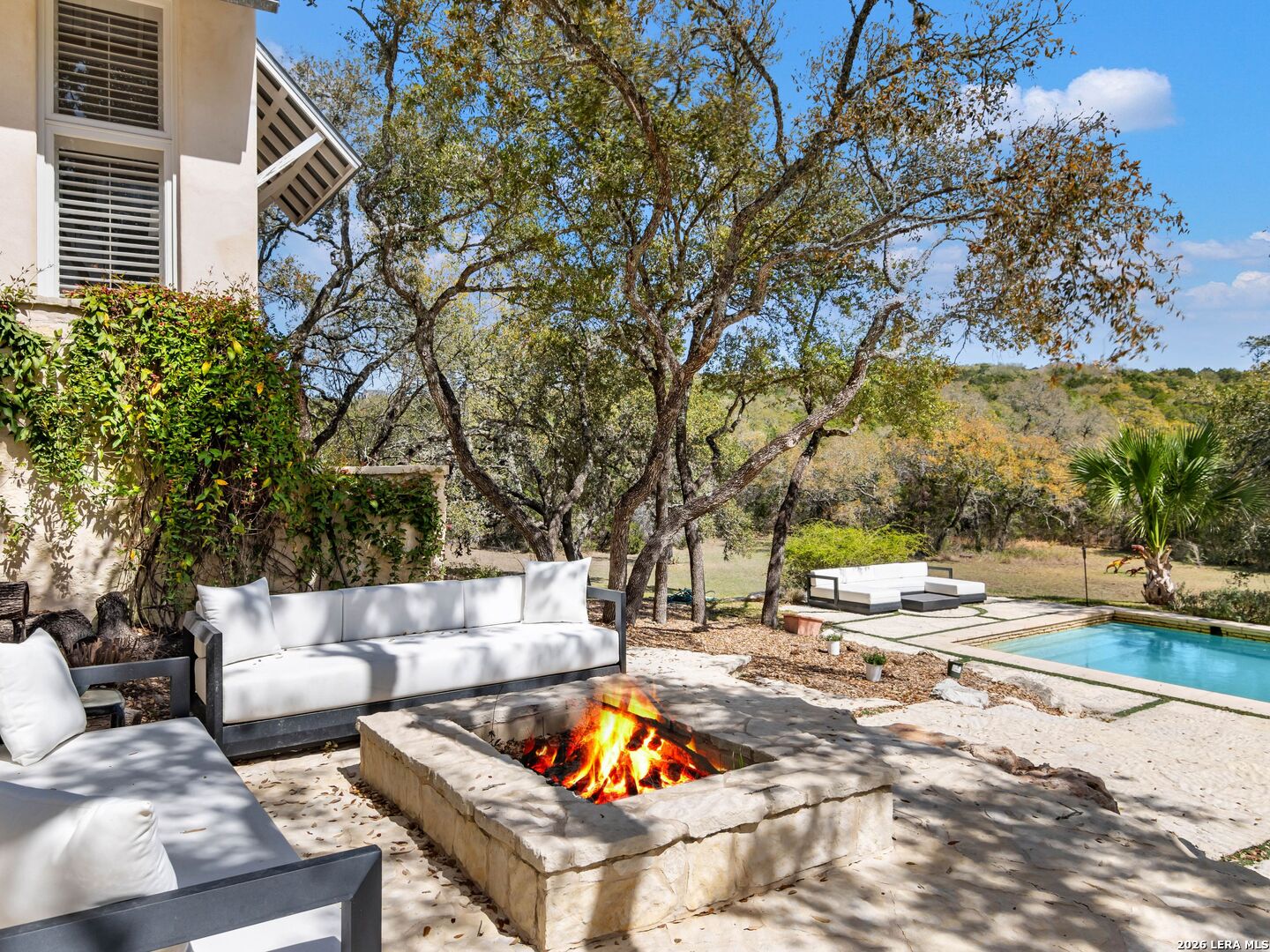 3564 Mountain Loop