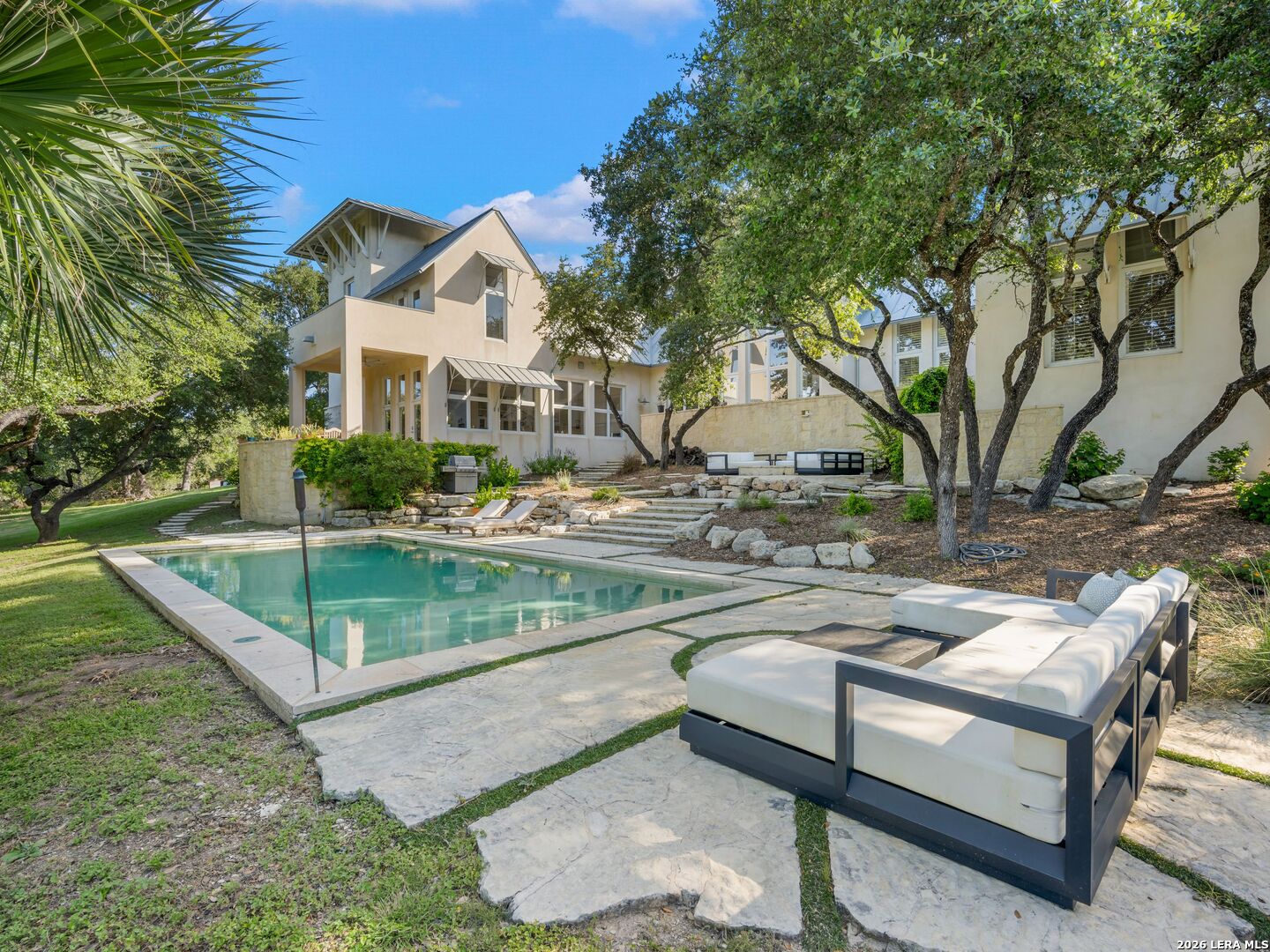 3564 Mountain Loop