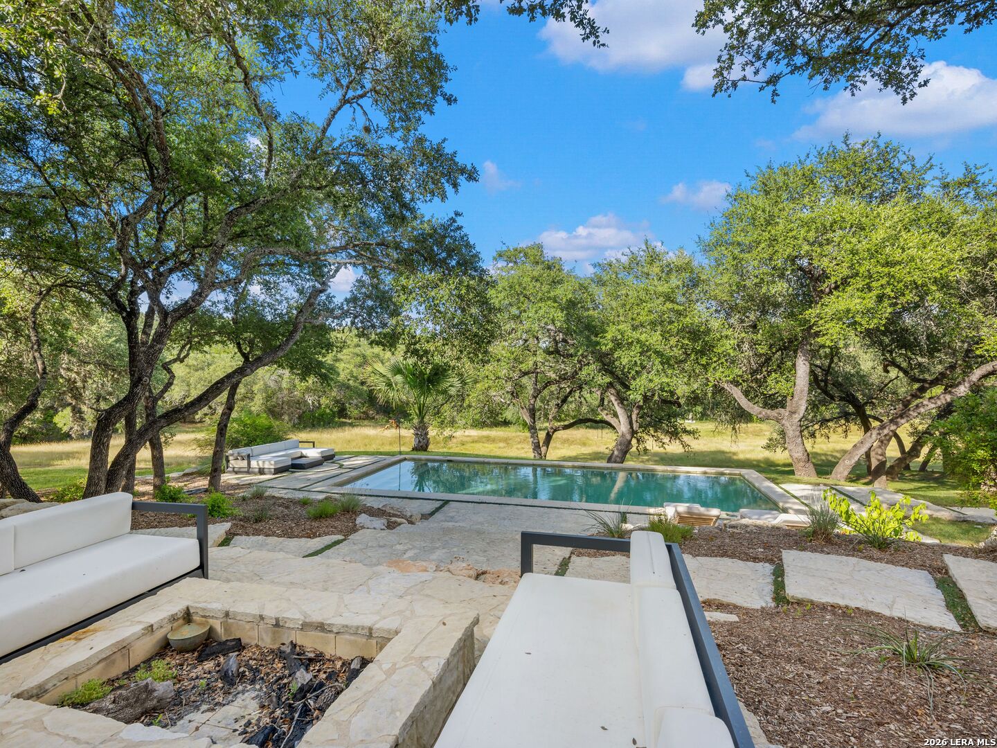 3564 Mountain Loop
