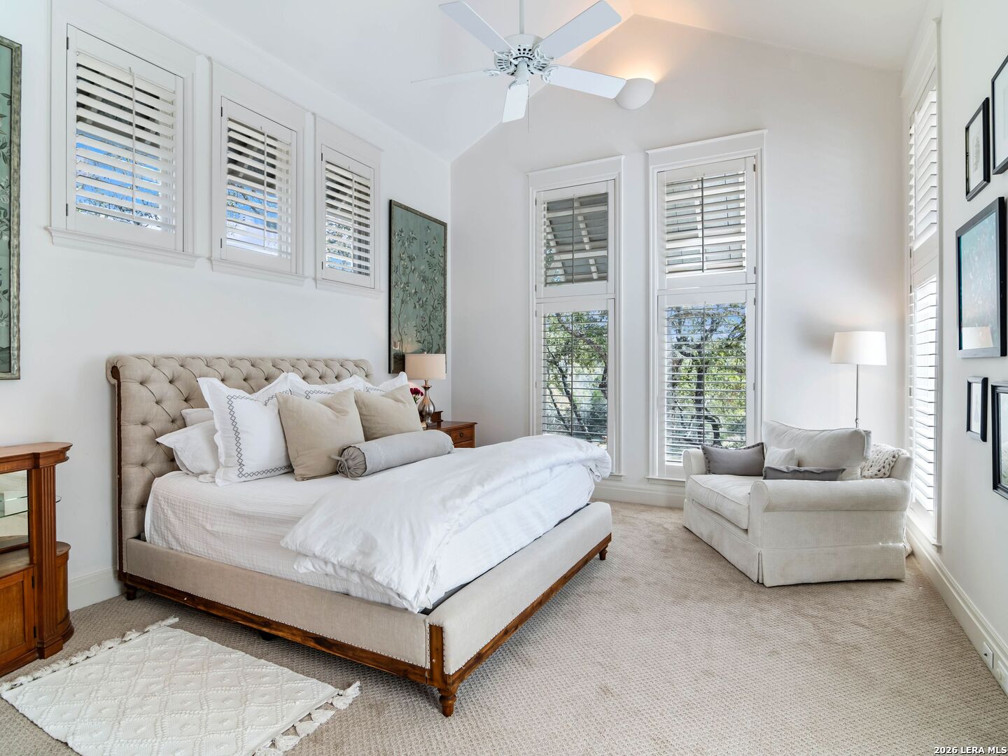 3564 Mountain Loop