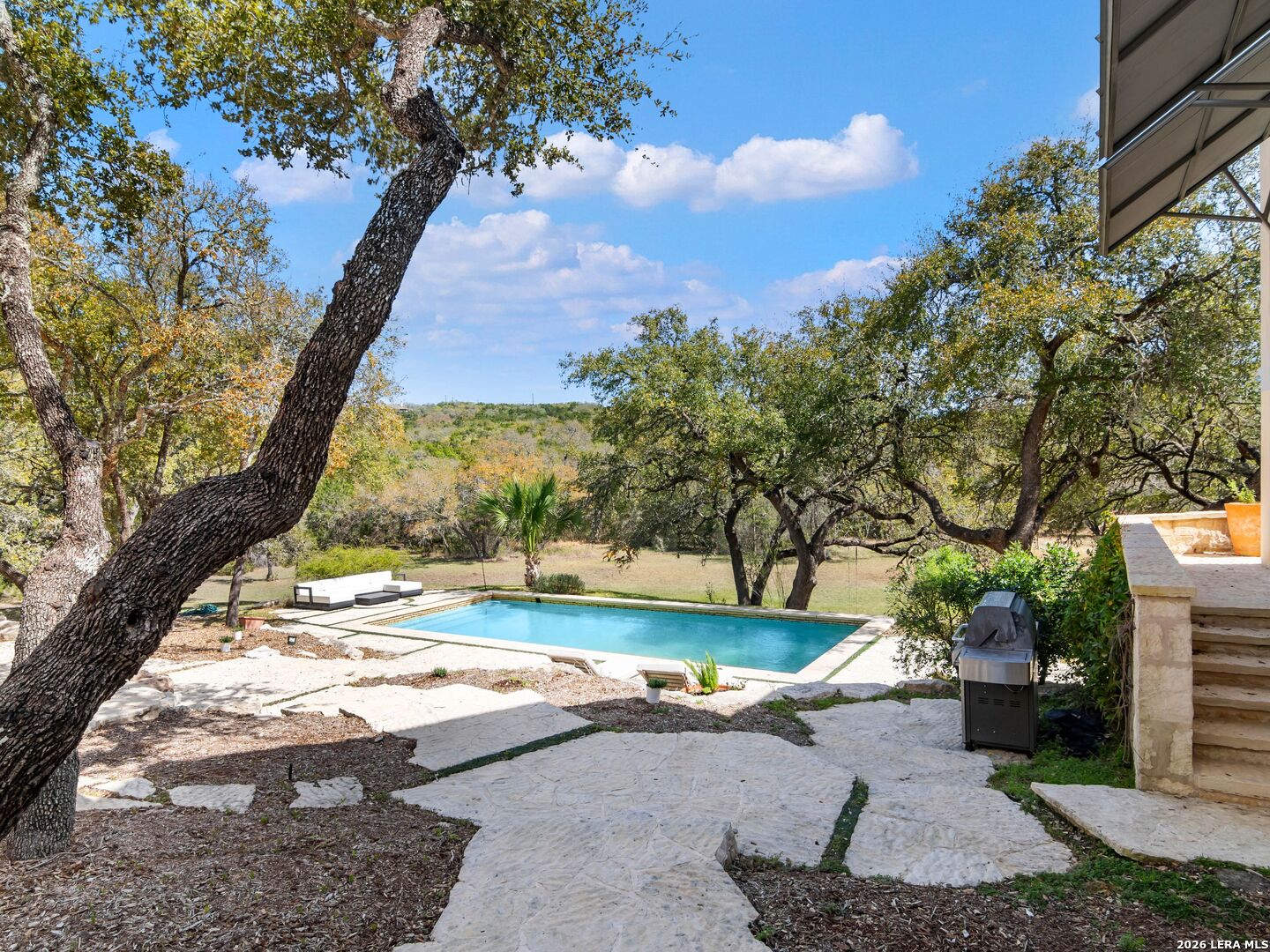 3564 Mountain Loop