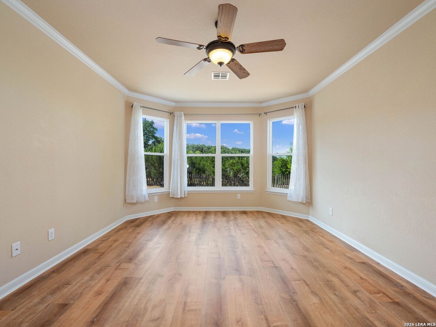 2747 Trinity View