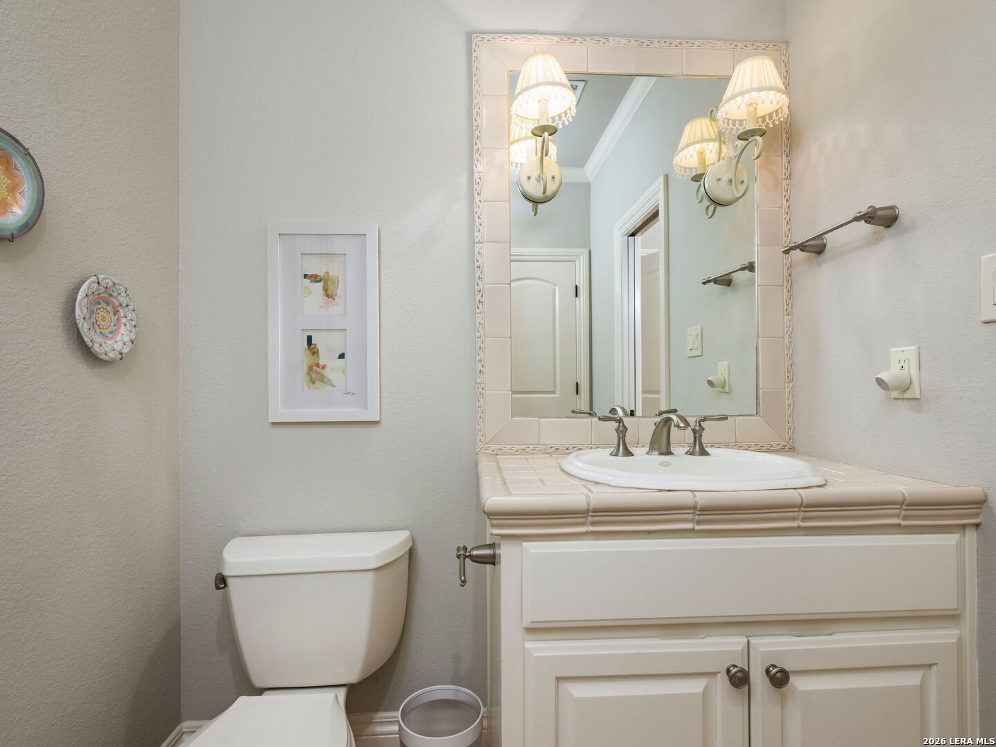 10 Royal Gardens Drive