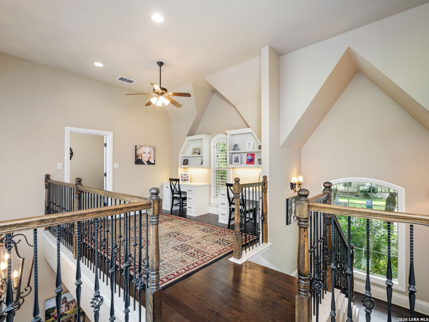 10 Royal Gardens Drive