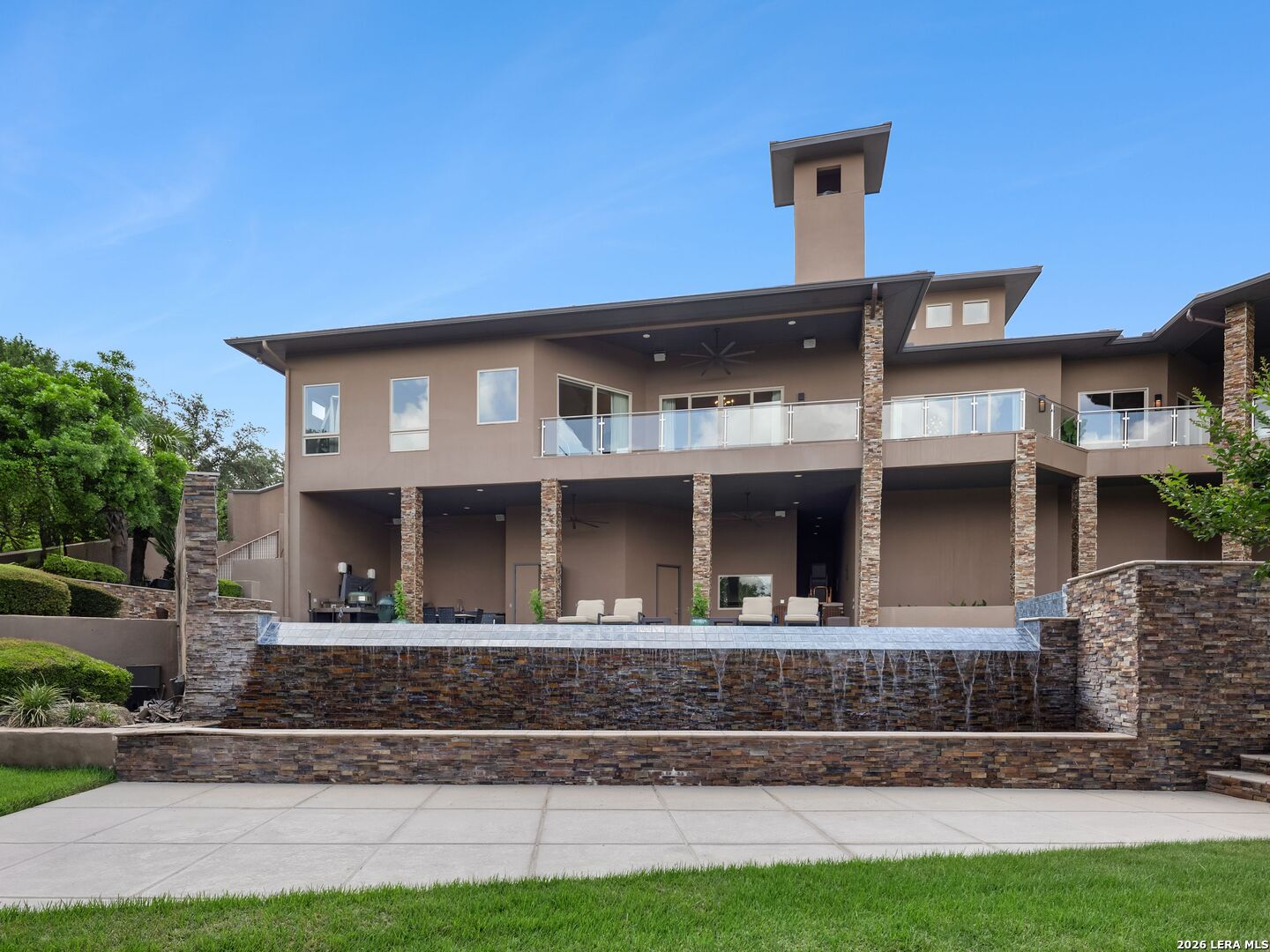 11 Davenport Ln