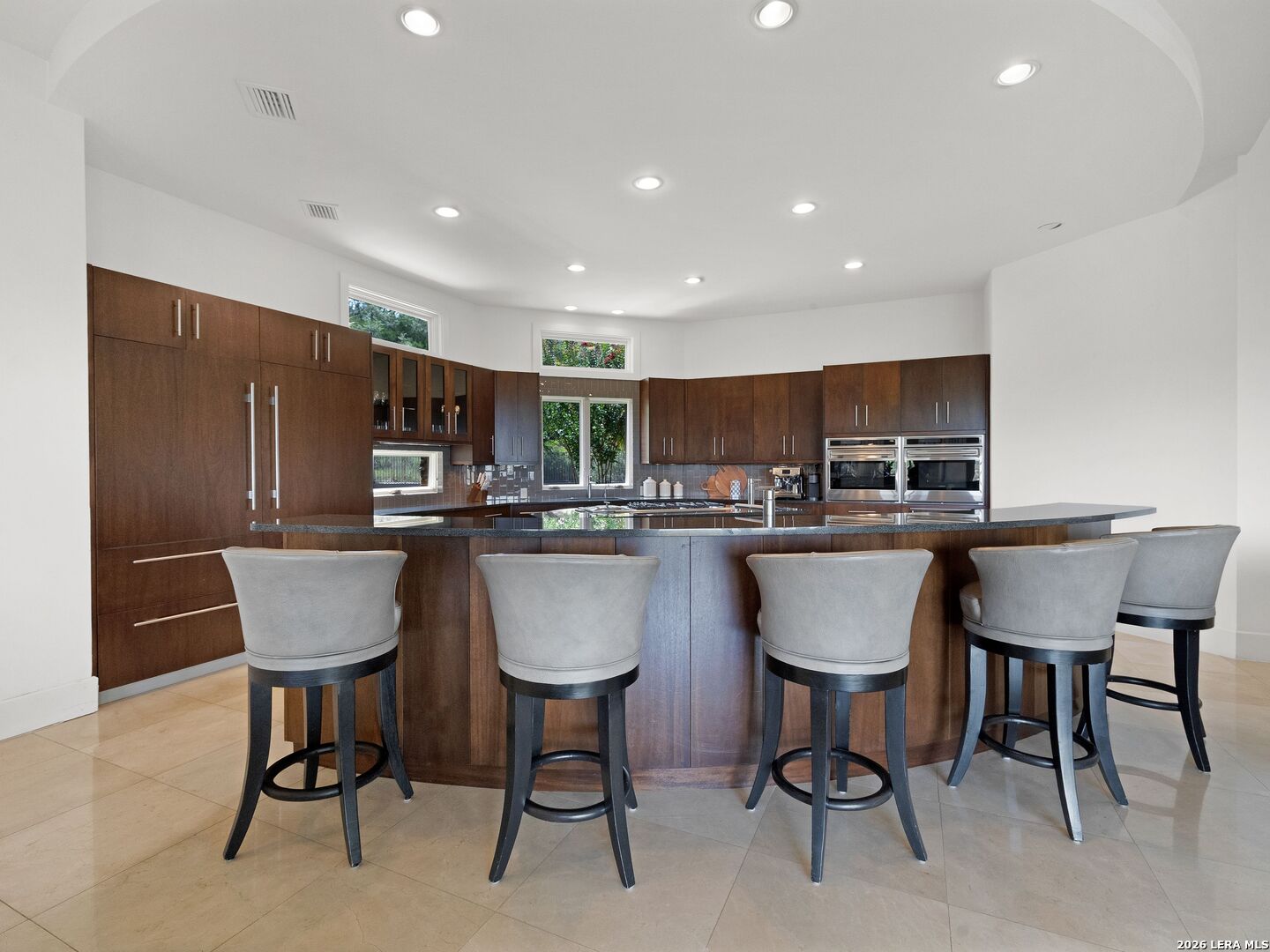 11 Davenport Ln