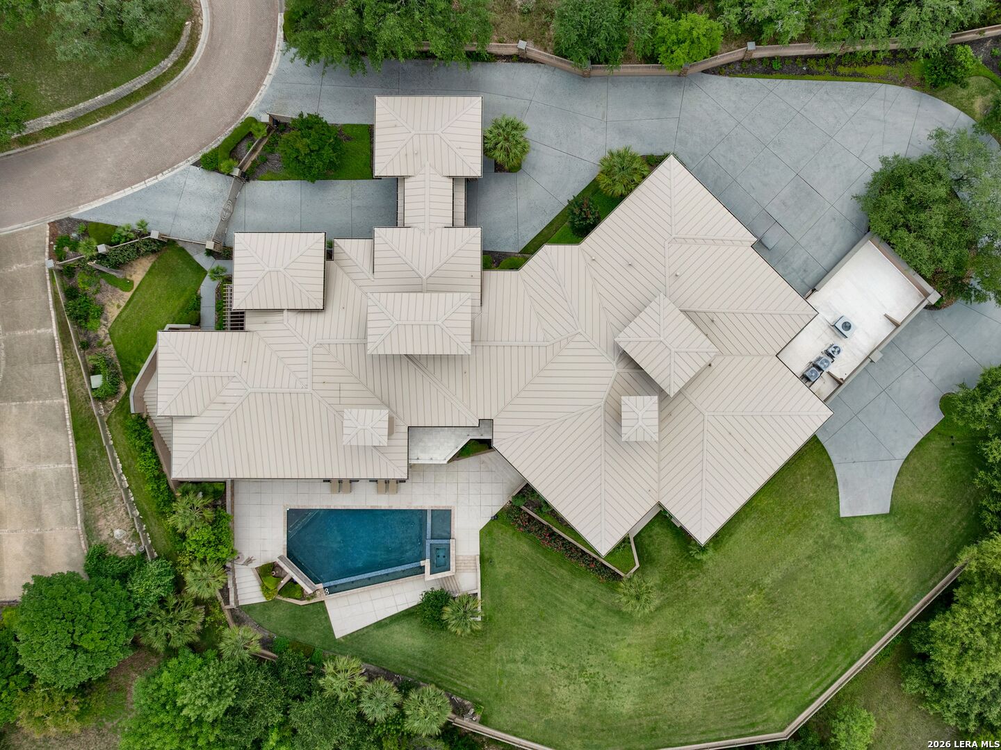 11 Davenport Ln