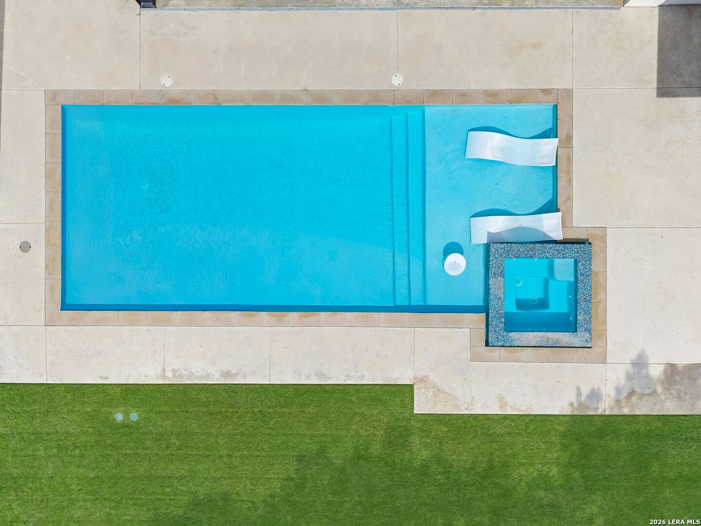 211 Wellesley Hill