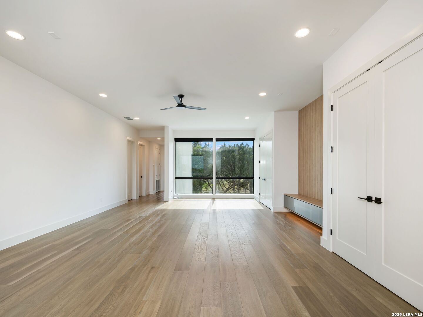 211 Wellesley Hill