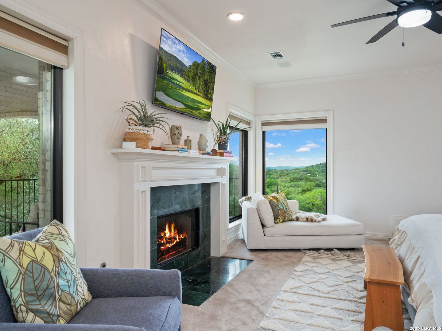 8706 Mountain Top