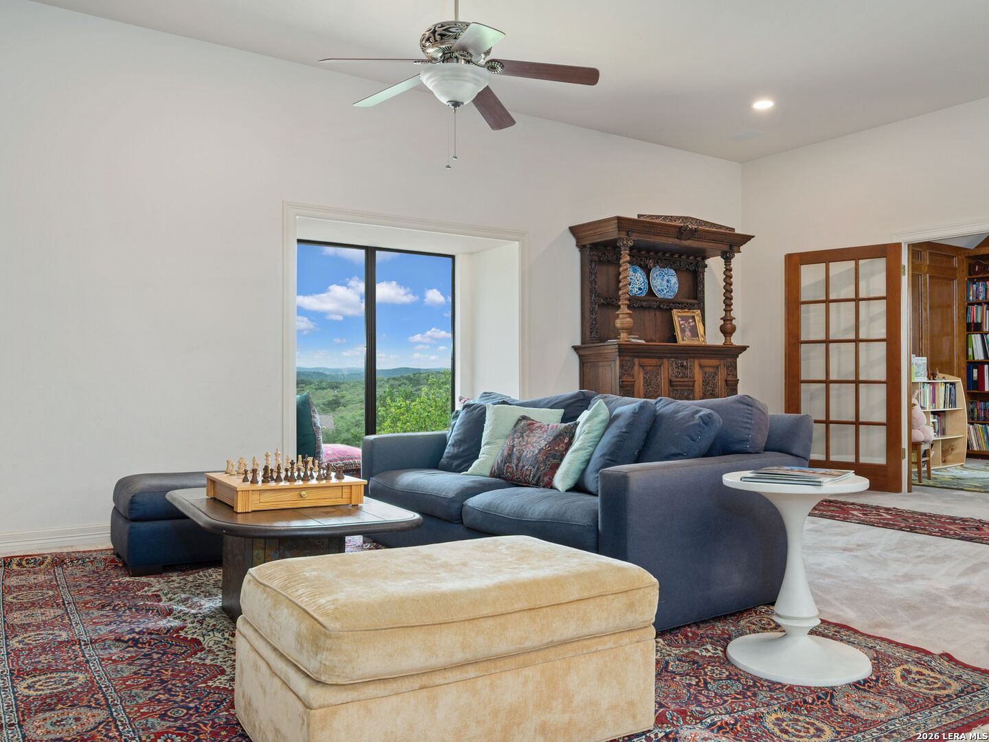 8706 Mountain Top