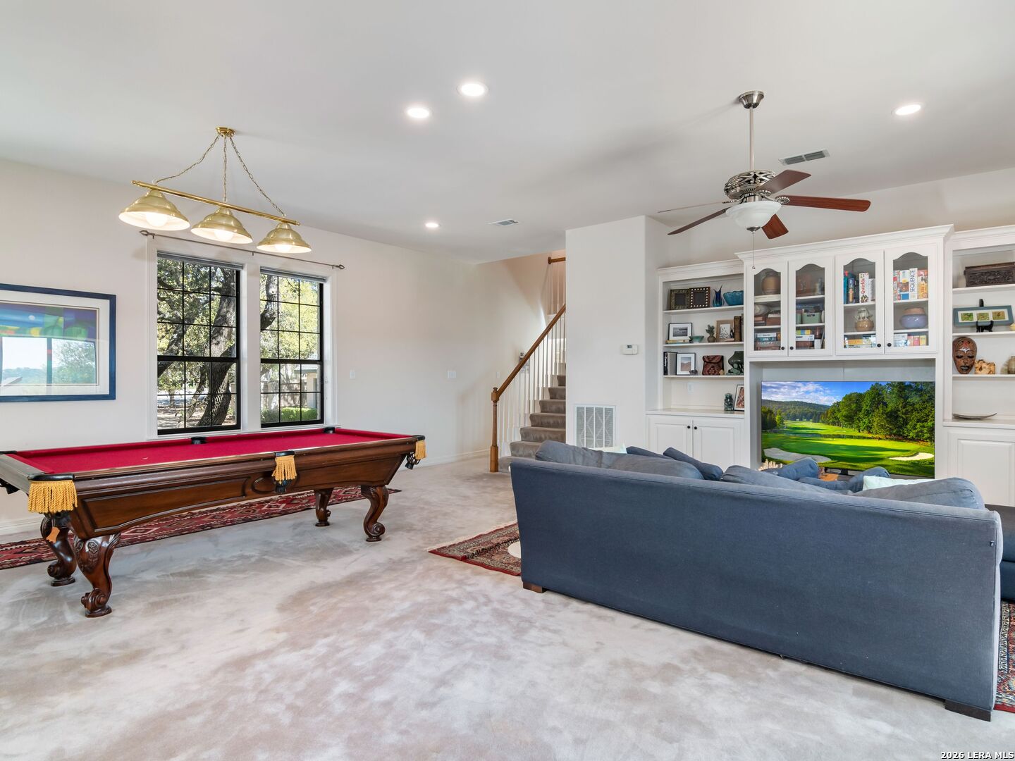 8706 Mountain Top