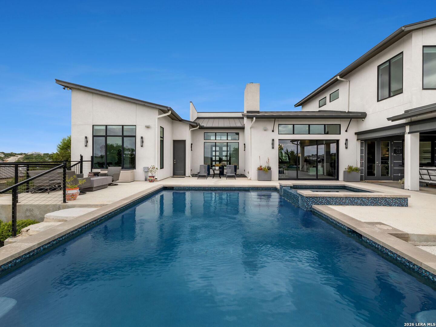 10206 Nina Ridge