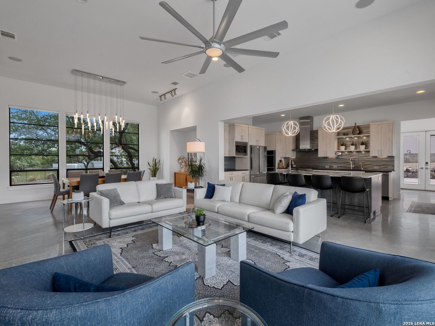 10206 Nina Ridge