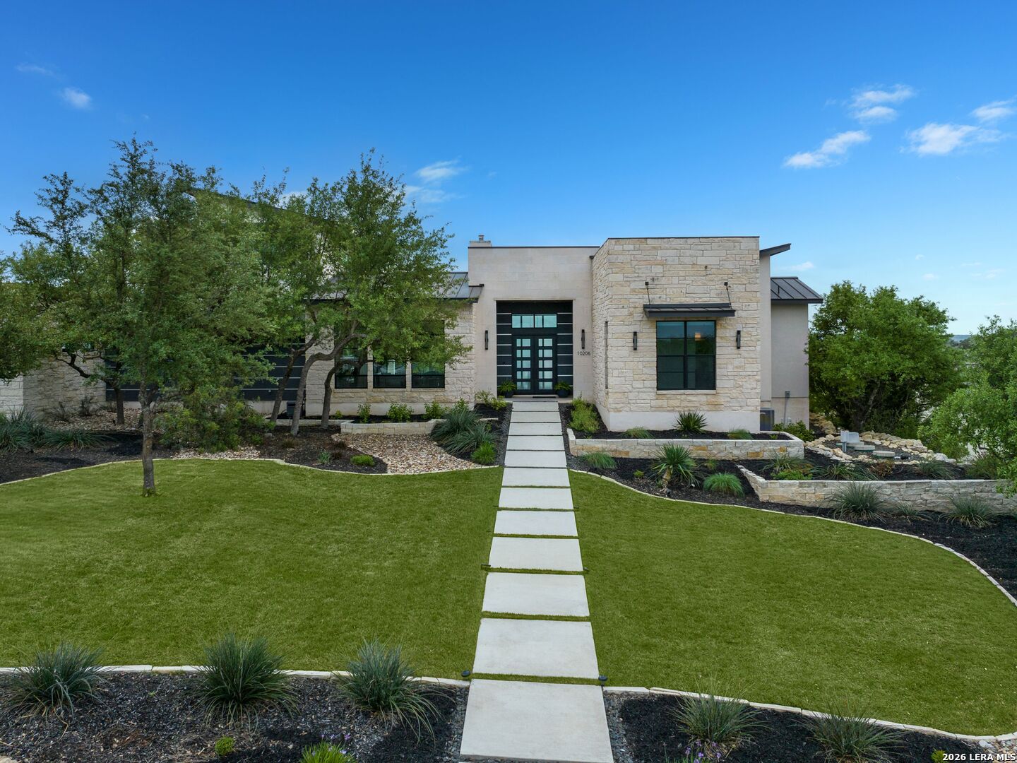10206 Nina Ridge