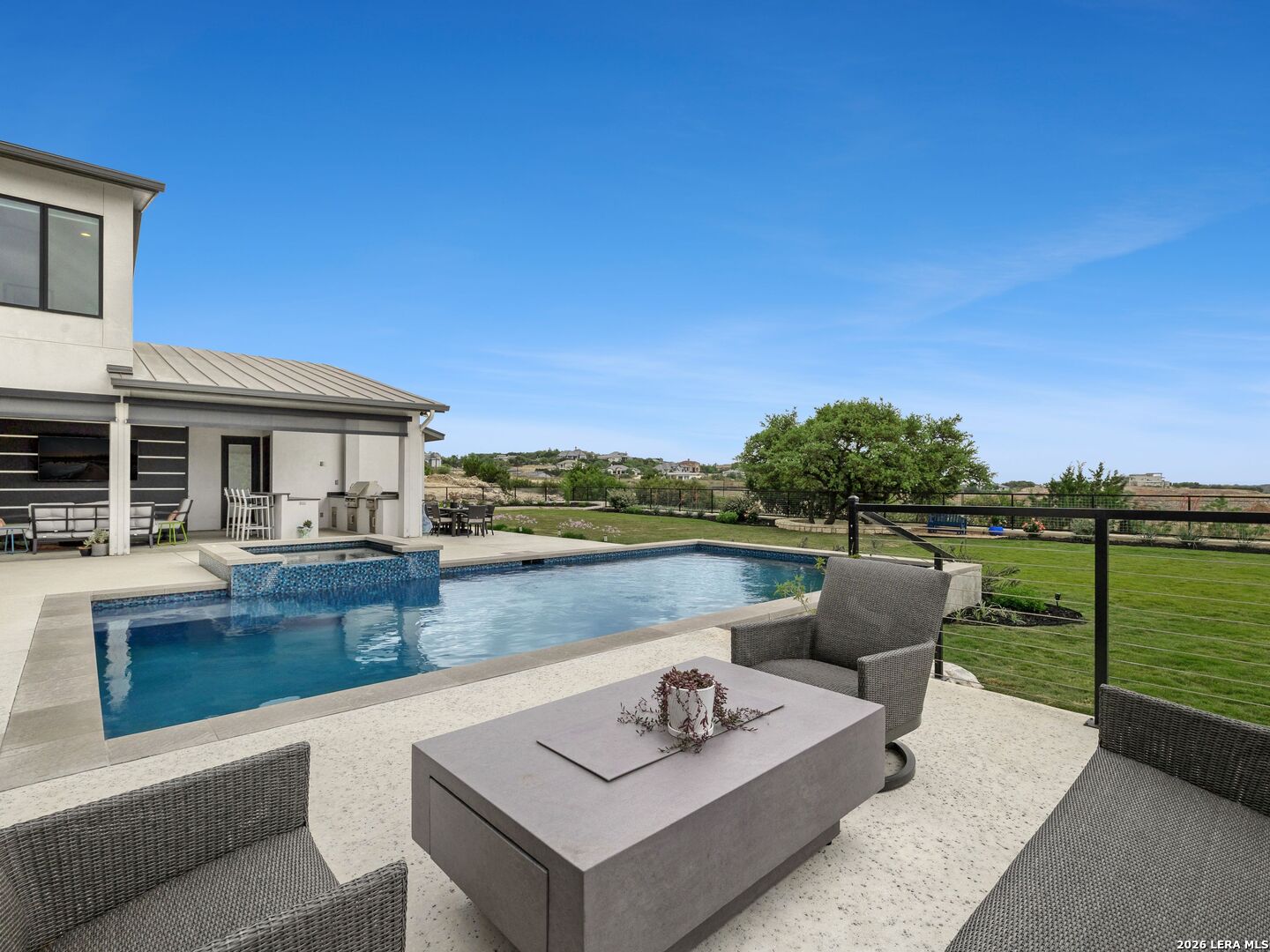 10206 Nina Ridge