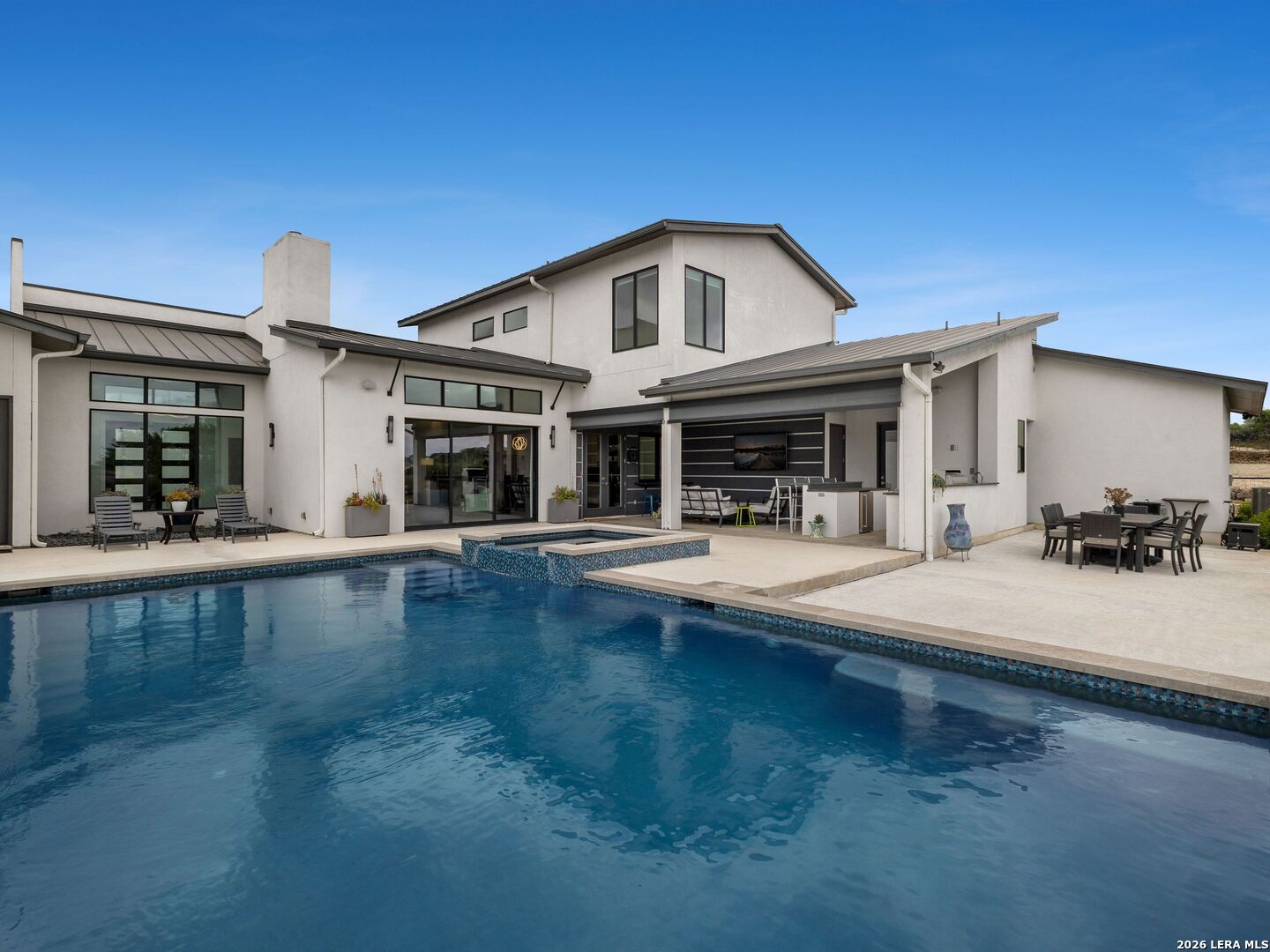 10206 Nina Ridge