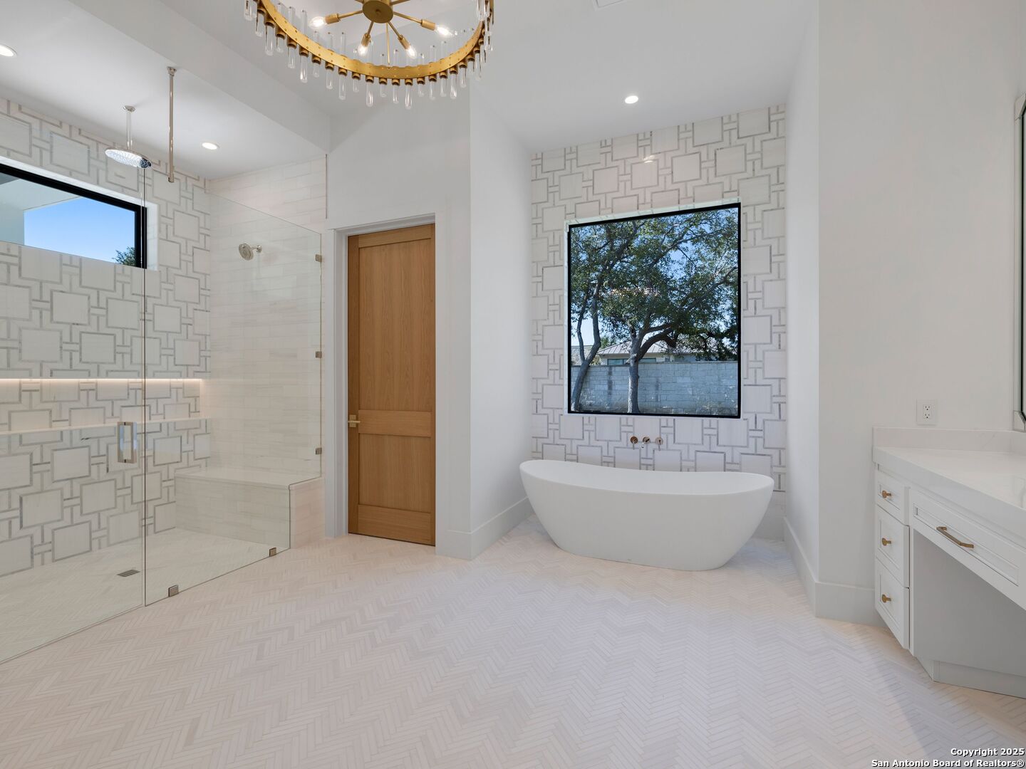 116 WHITTINGHAM RD