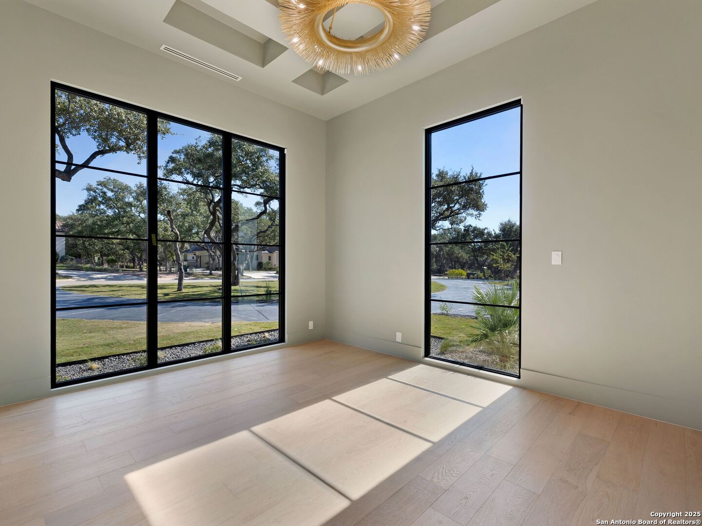 116 WHITTINGHAM RD