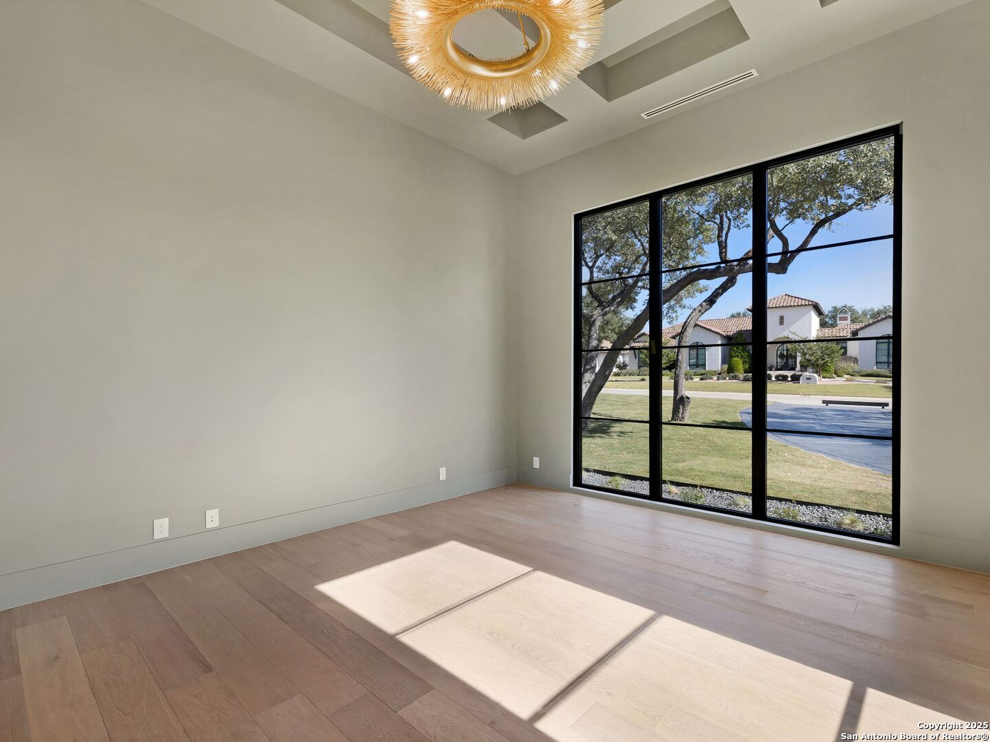116 WHITTINGHAM RD