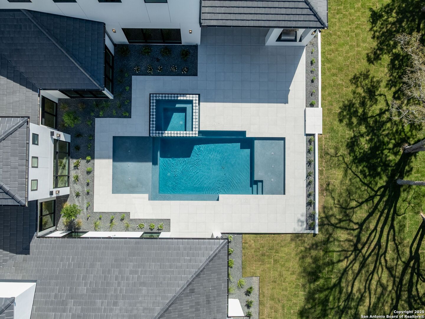 116 WHITTINGHAM RD