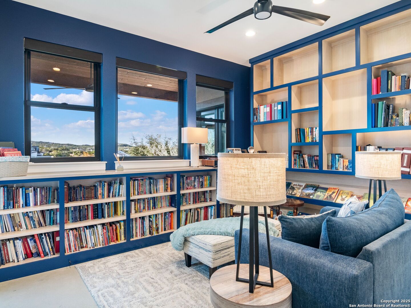 10803 Nina Ridge