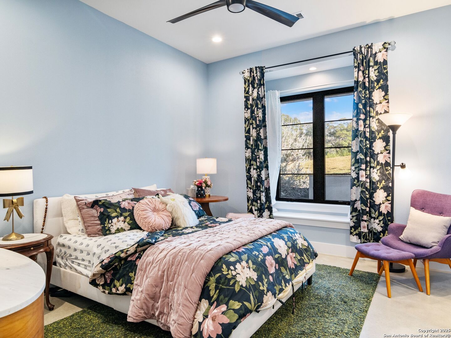 10803 Nina Ridge