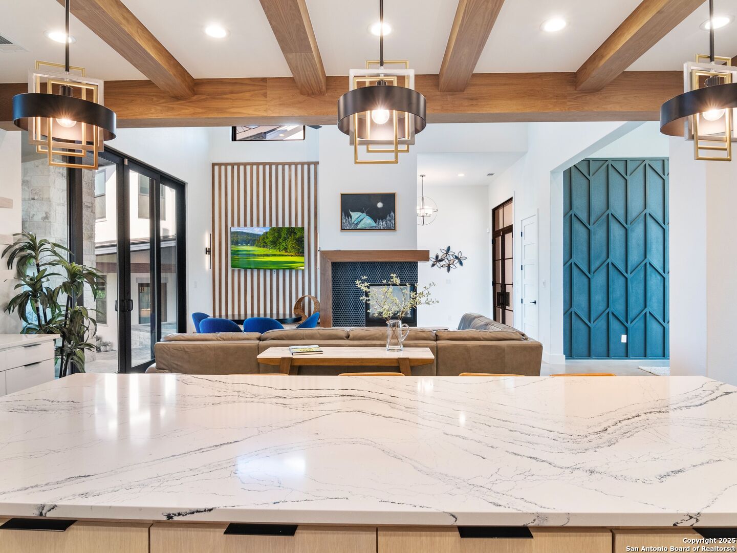 10803 Nina Ridge