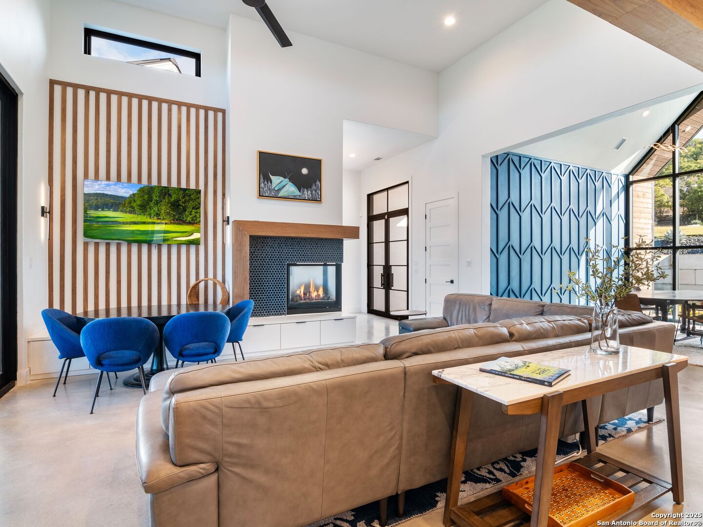 10803 Nina Ridge