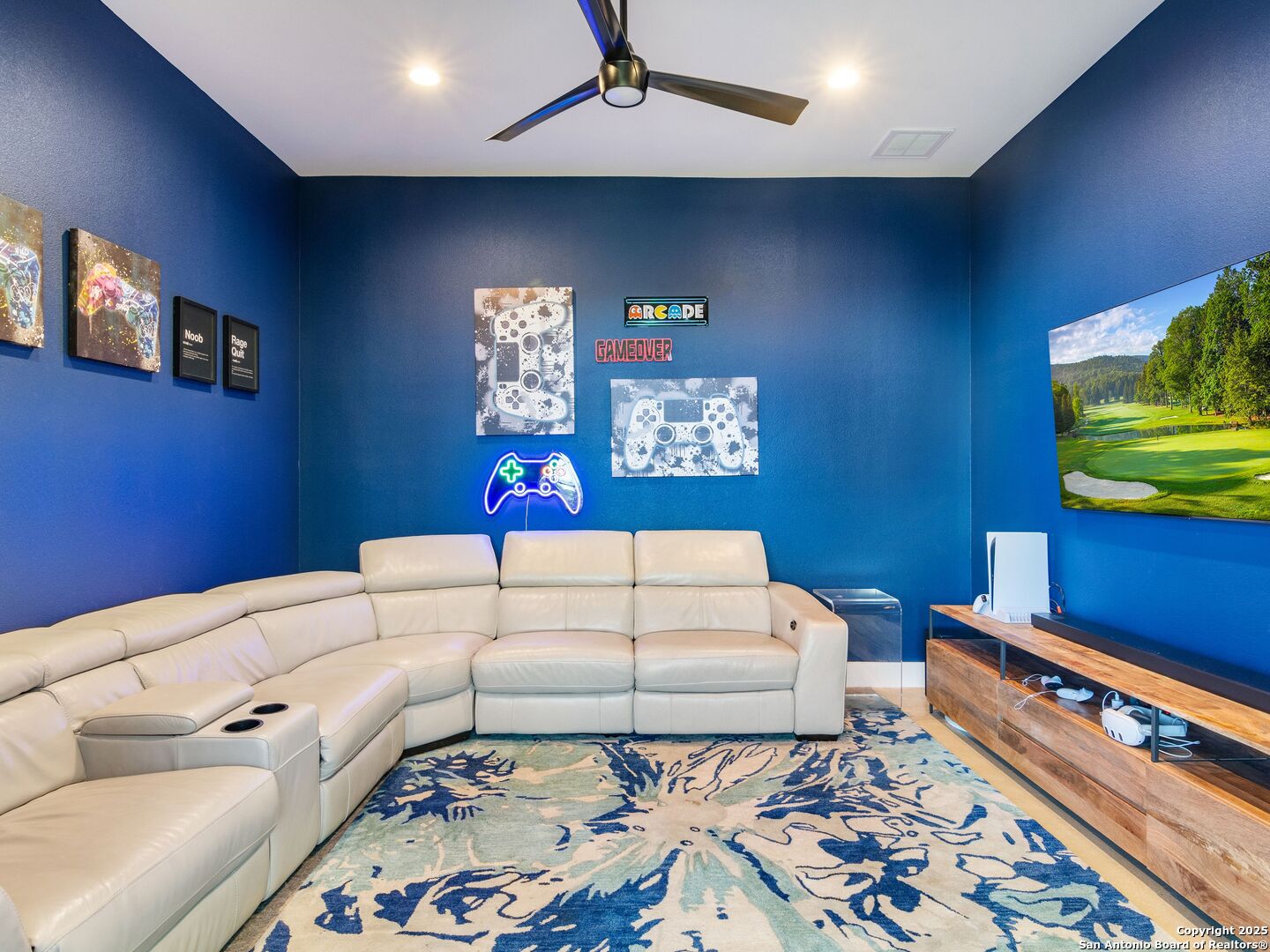 10803 Nina Ridge
