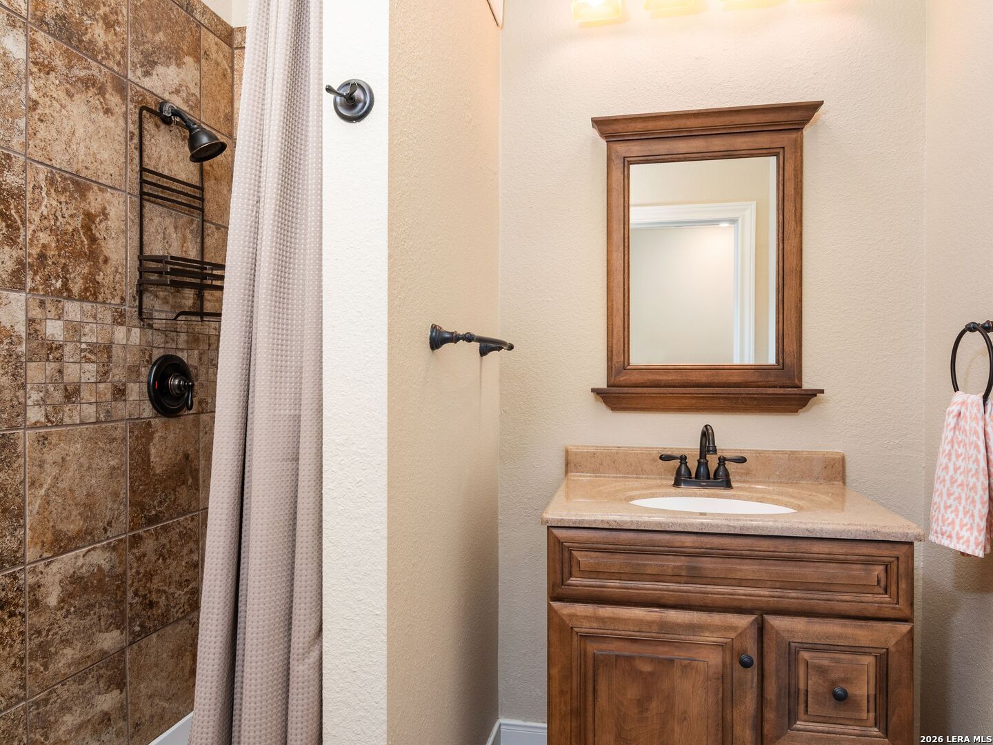 103 S Cibolo Hollow