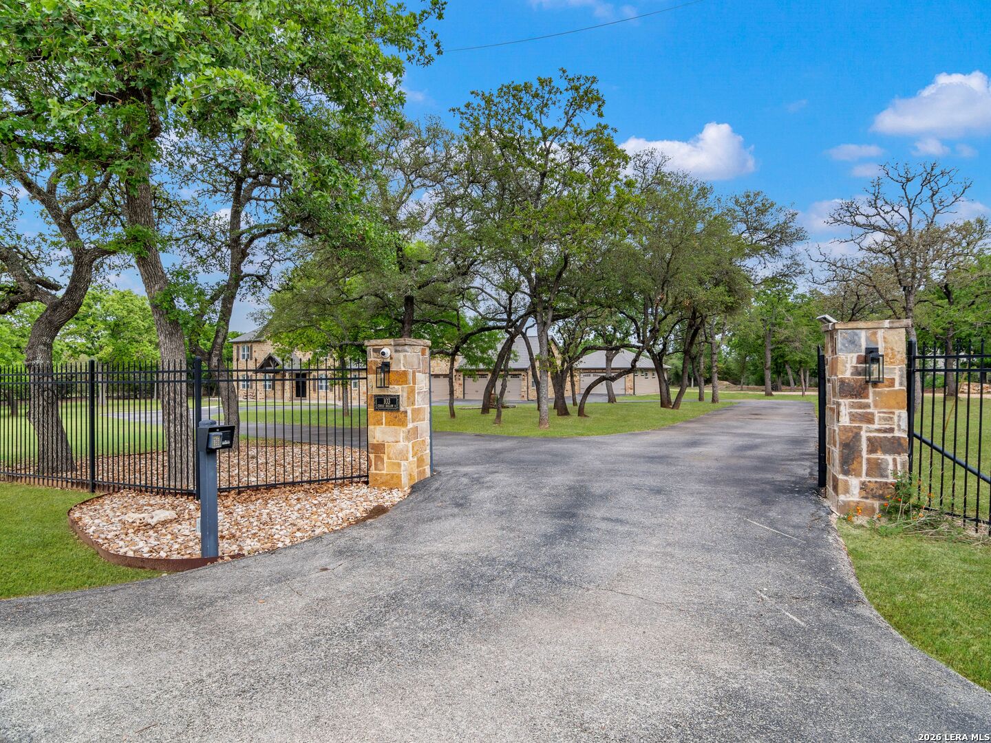 103 S Cibolo Hollow