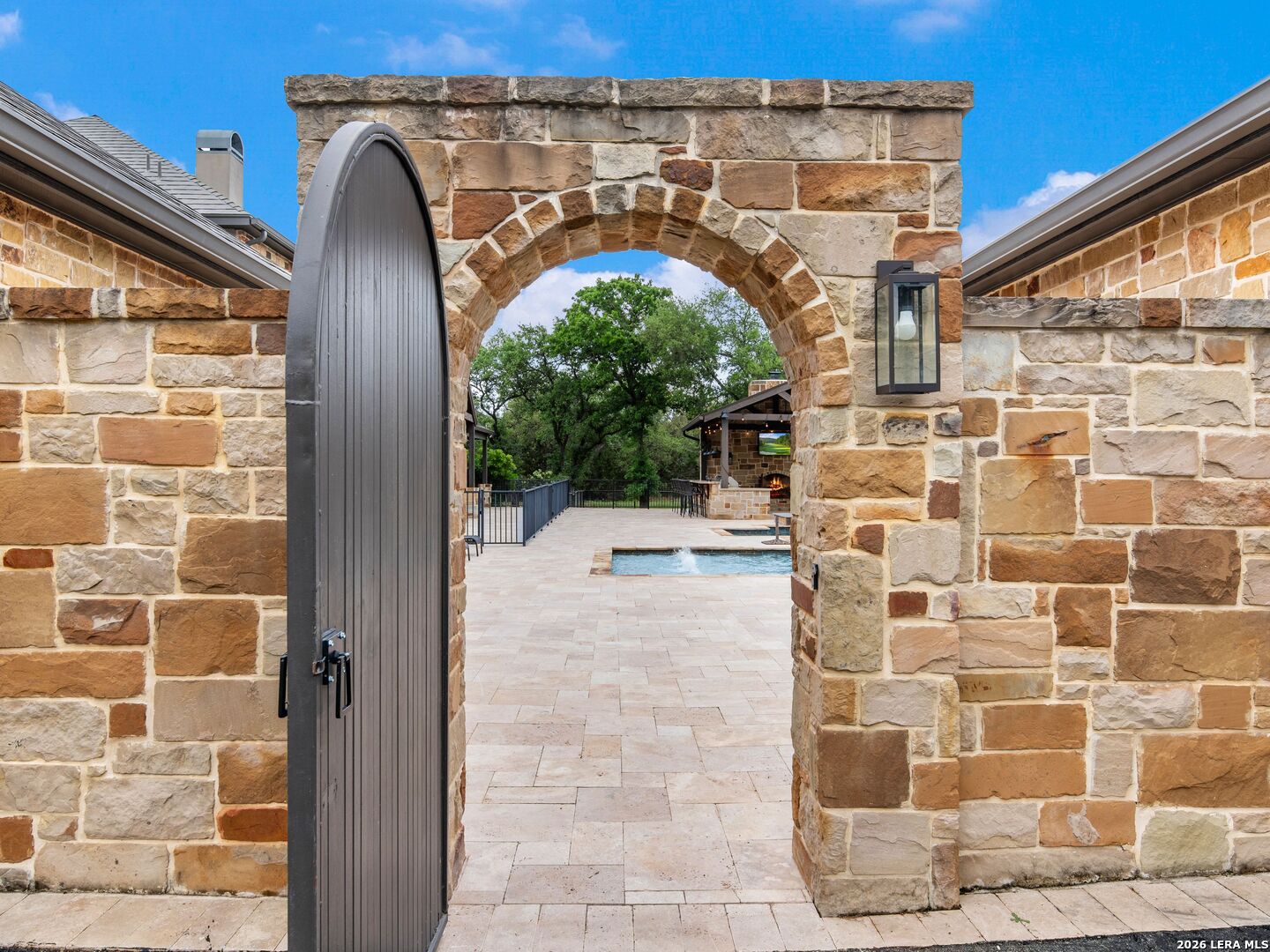 103 S Cibolo Hollow