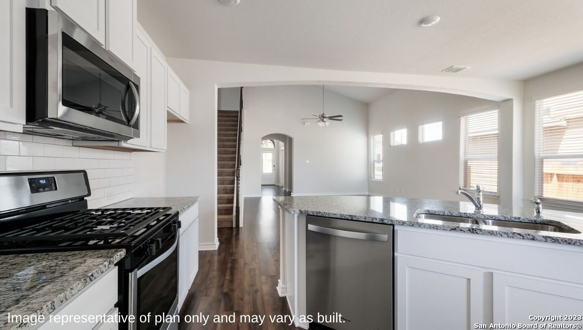 4809 Coral Bluffs