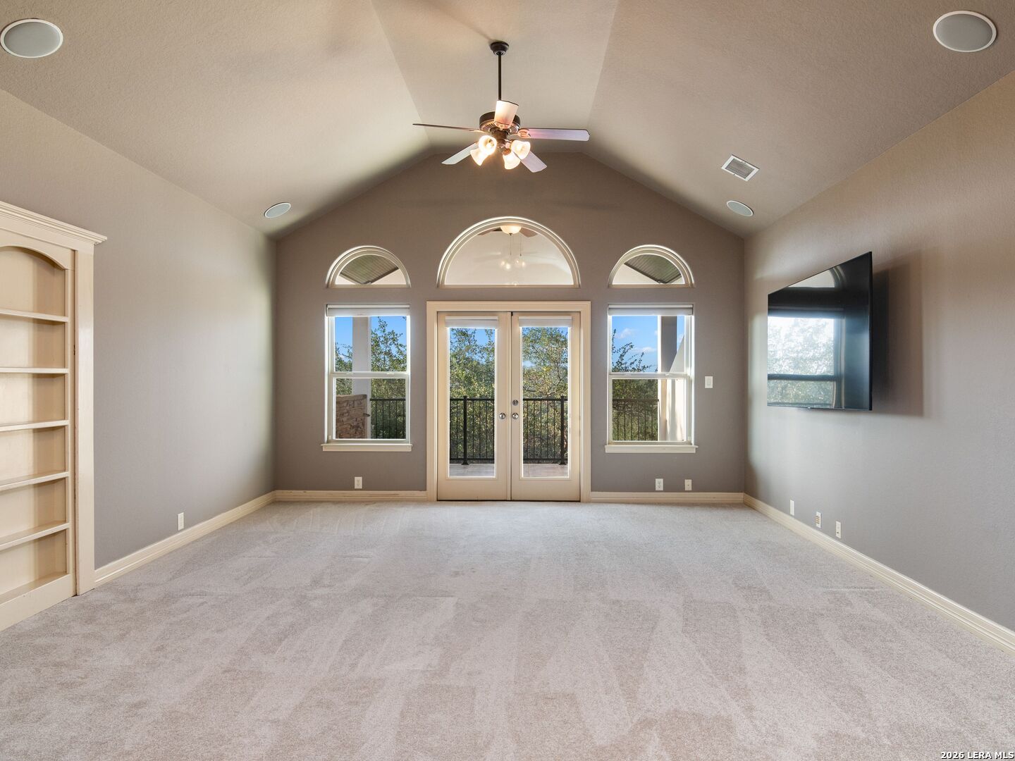 631 Sentry Hill