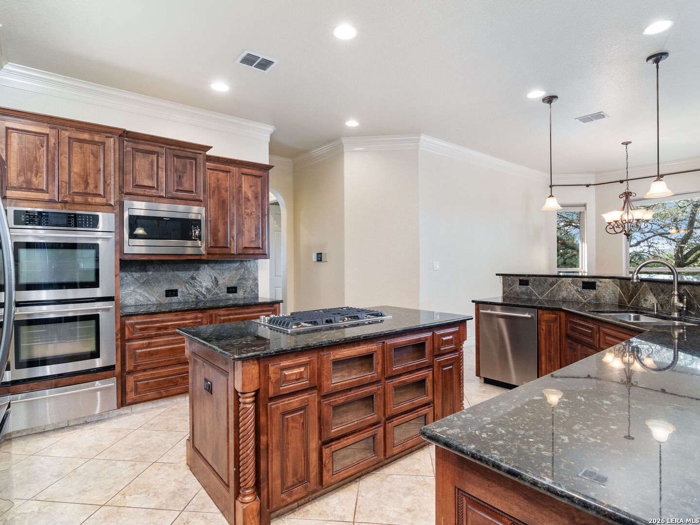 631 Sentry Hill